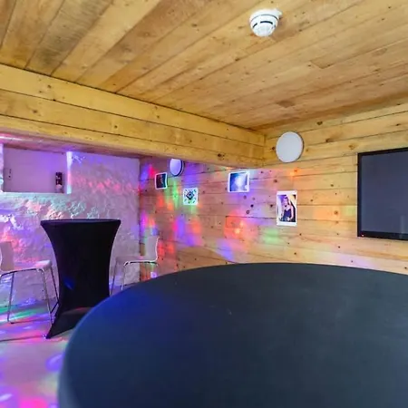 Levalenville Holiday home *